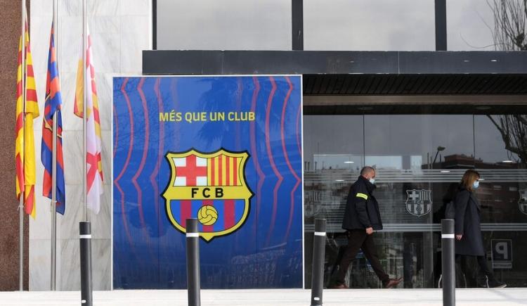 Imagen de BARCELONA, ENTRE LO FUTBOLÍSTICO Y LO INSTITUCIONAL