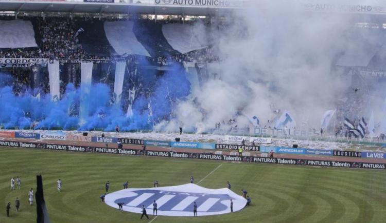 Imagen de EL PEDIDO DE TALLERES PARA AUMENTAR EL AFORO CONTRA RIVER