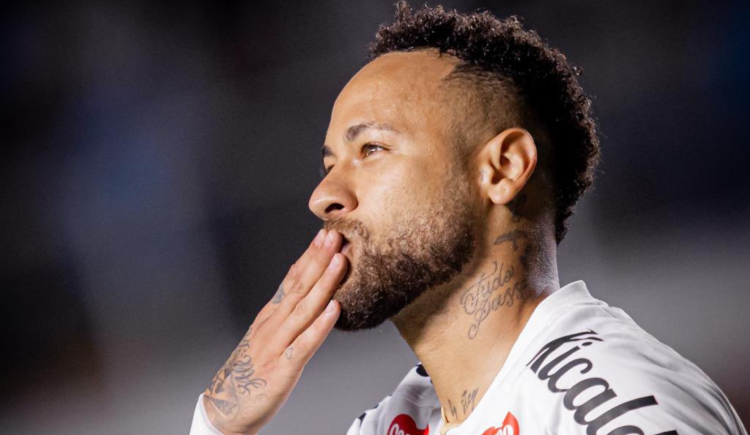 Imagen de Neymar volvió a convertir en torneos CONMEBOL pero no pudo salvar a Santos del papelón