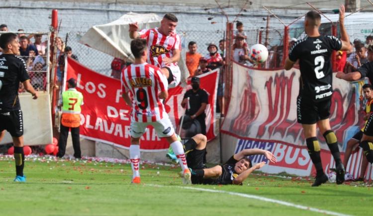 Imagen de BARRACAS CENTRAL SE METIÓ EN LA FINAL DEL REDUCIDO