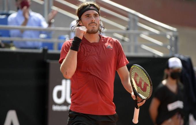 Imagen de TSITSIPAS SE CORONÓ EN EL ATP DE LYON
