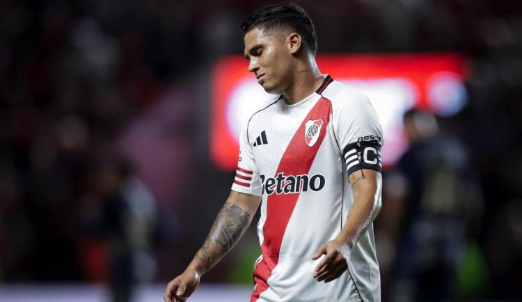 Imagen de La autocrítica de Juanfer Quintero tras otra derrota: "River no está para esto"