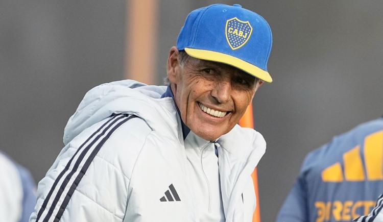 Imagen de Russo, en su presentación en Boca: "Se dijeron muchas tonterías antes de mi llegada"