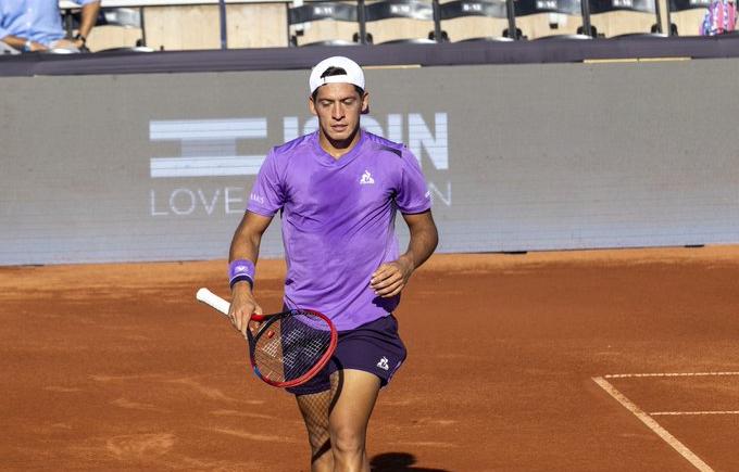 Imagen de Sebastián Báez ratificó su buen momento y se metió en semifinales en Chile