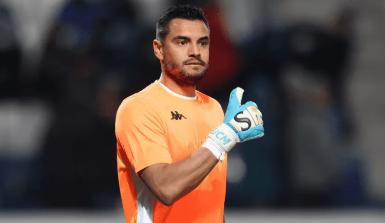 Imagen de Pulgar para arriba: "Chiquito" Romero aceptó la propuesta de Boca