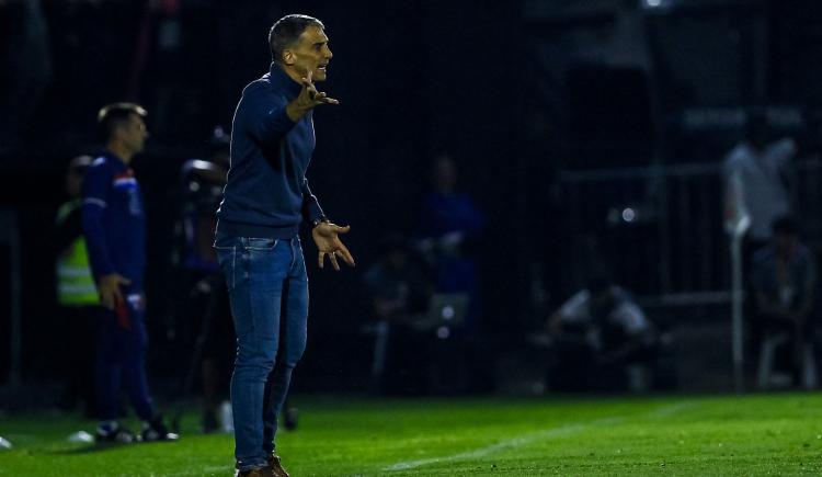 Imagen de Juan Pablo Vojvoda, el argentino que hace historia en Brasil