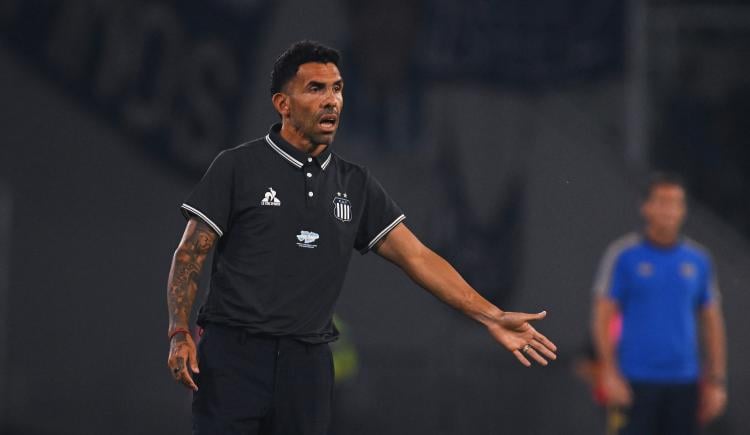 Imagen de Carlos Tevez y un análisis con sabor amargo: elogios a la jerarquía de Boca y rendición ante la joya Tomás Aranda