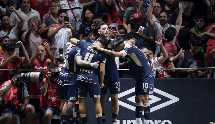 Imagen de Argentinos se aprovechó y profundizó la crisis de un River inexpresivo y desorientado