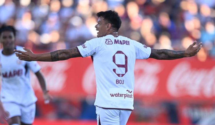 Imagen de Lanús golpeó sobre el final a San Lorenzo y se llevó tres puntos de oro del Nuevo Gasómetro