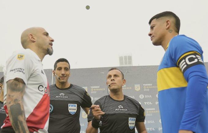 Imagen de Marcos Rojo y el juego brusco en el Superclásico: "Antes se festejaba lo que ahora molesta"