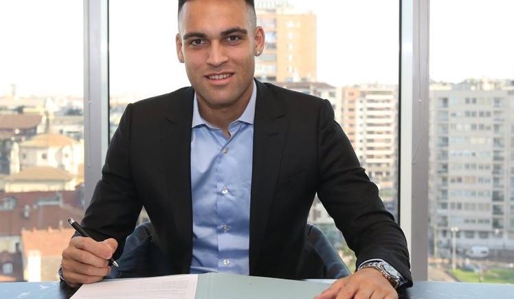 Imagen de INTER: LAUTARO MARTÍNEZ RENOVÓ SU CONTRATO HASTA EL 2026