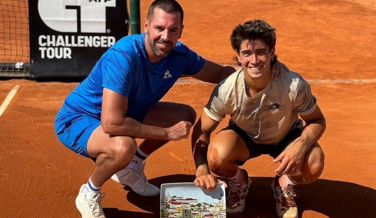 Imagen de Metió tres top 100 en simultáneo: quién es el entrenador argentino del momento