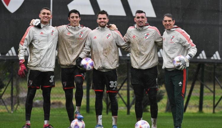 Imagen de River busca un arquero para competir con Franco Armani: quién es y cuánto cuesta