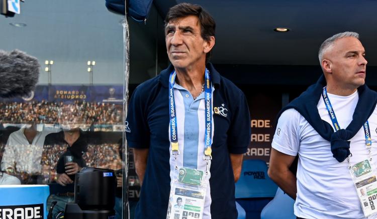Imagen de Gustavo Costas pasó de página y palpitó el sorteo de la Libertadores