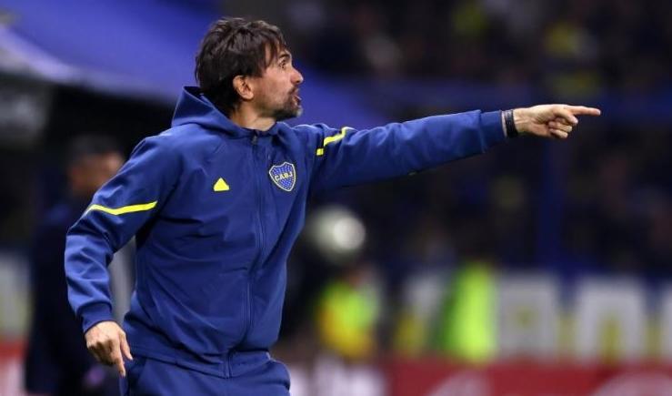 Imagen de Diego Martínez, feliz por la clasificación de Boca: "Los chicos dieron la cara por este club"