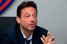 Imagen de La reacción de Moretti tras la clasificación de San Lorenzo y el pedido de la gente para que renuncie