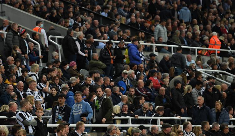 Imagen de SUSTO Y CONMOCIÓN EN LA PREMIER LEAGUE