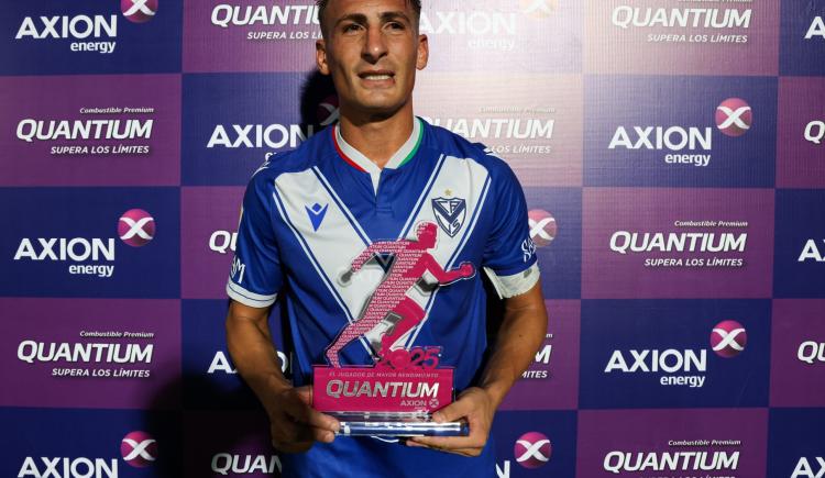 Imagen de Braian Romero y su sorpresivo gesto con Sebastián Domínguez en el triunfo de Vélez
