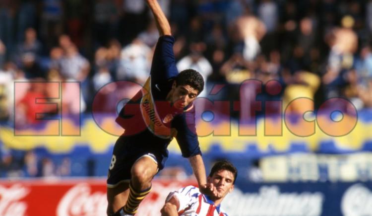 Imagen de Juan Román Riquelme: a 27 años de la primera pincelada