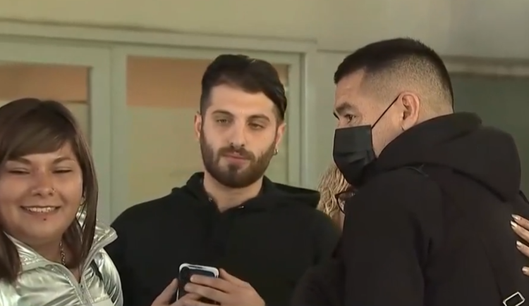 Imagen de Juan Román Riquelme viaja con el plantel a La Paz