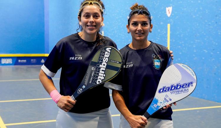 Imagen de María Lis García y Cynthia Pinto, bicampeonas panamericanas de pelota vasca