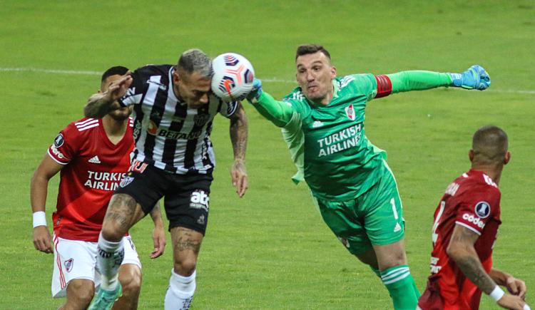 Imagen de Números negativos: así está el historial de River ante Atlético Mineiro