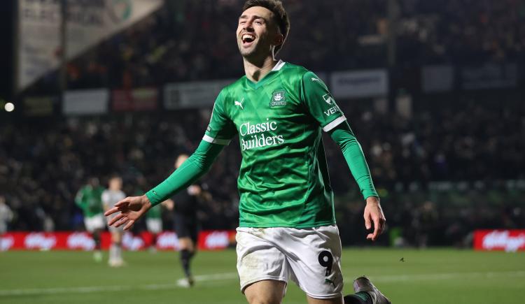 Imagen de La semana perfecta de Plymouth: eliminó a Liverpool, goleó a Millwall y salió del último puesto en su división
