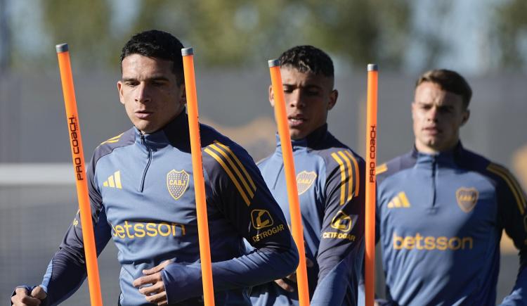 Imagen de Boca mira de reojo el Superclásico y se preocupa por las bajas