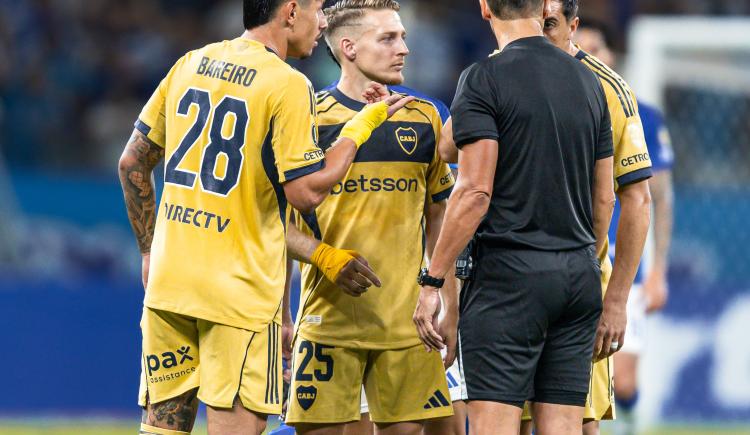 Imagen de Boca cargó contra el árbitro tras perder con Cruzeiro: "Nos condicionó"