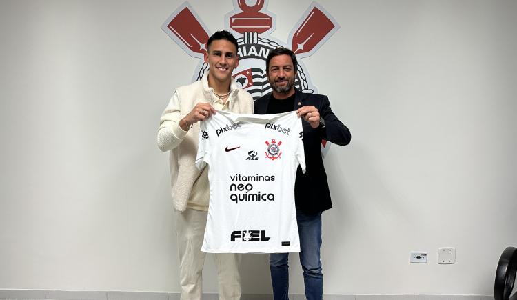 Imagen de Matías Rojas fue presentado en Corinthians