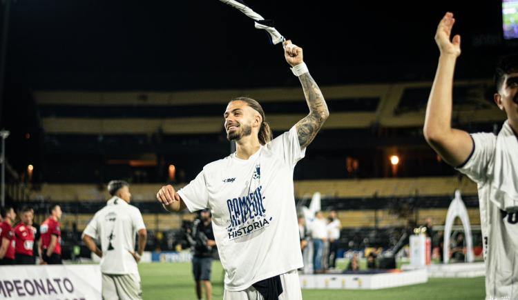 Imagen de Vélez está a punto de cerrar al reemplazante de Santiago Castro