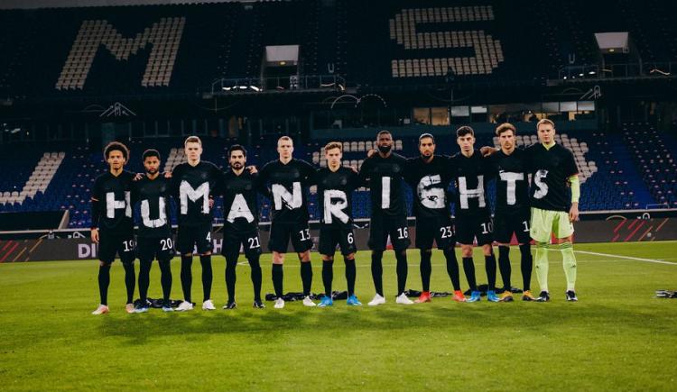 Imagen de Los futbolistas alemanes serán informados sobre la situación de los derechos humanos en Qatar