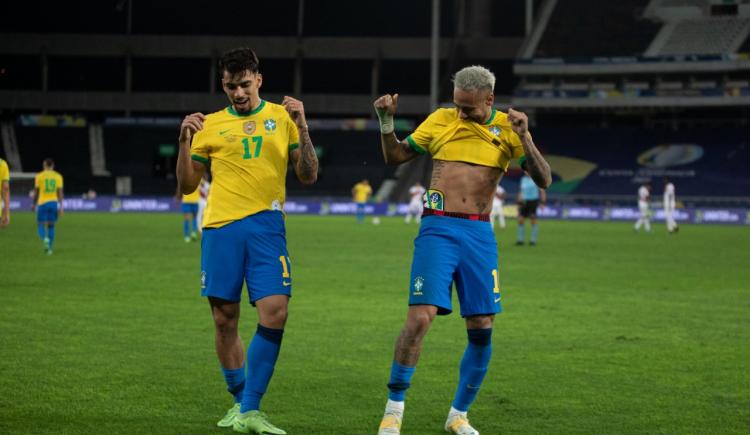 Imagen de BRASIL DEJÓ EN EL CAMINO A PERÚ Y ES EL PRIMER FINALISTA