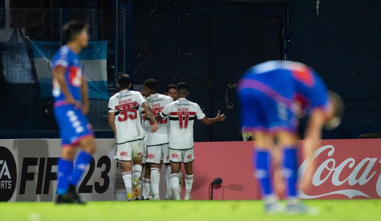 Imagen de Tigre cayó ante Sao Paulo en su debut por Sudamericana