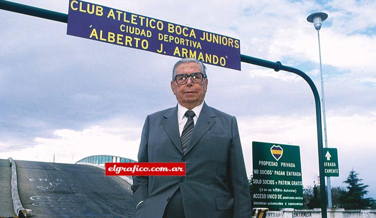 Imagen de LAS MEMORIAS DE ALBERTO J. ARMANDO