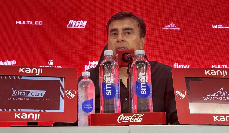 Imagen de Quinteros, a fondo: el triunfo de Independiente, la Sudamericana y las posibles ventas de Lomónaco y Loyola