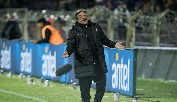 Imagen de Efecto inmediato: Caruso Lombardi ganó su primer partido en Miramar Misiones