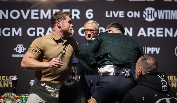 Imagen de SE PICÓ LA PREVIA ENTRE "CANELO" Y PLANT