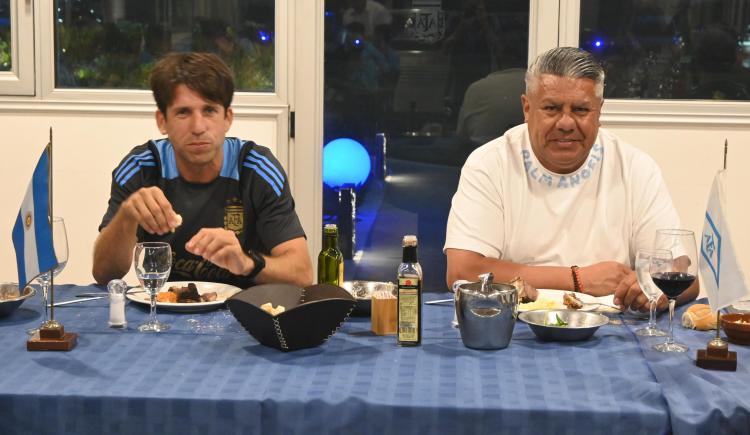 Imagen de El Sub 20 puso toda la carne en el asador y compartió una velada con el presidente de la AFA