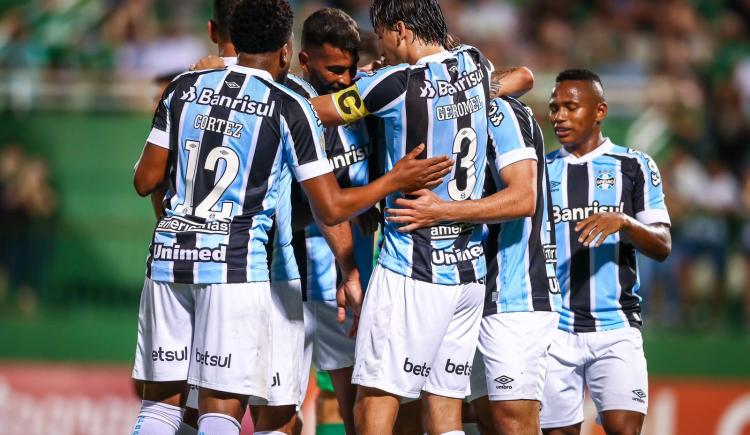 Imagen de GREMIO VA POR EL MILAGRO ANTE ATLÉTICO MINEIRO