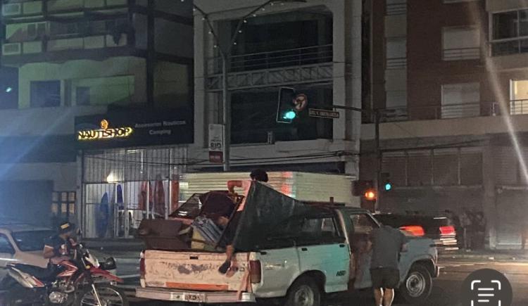 Imagen de Horror en Rosario: asesinaron a dos barras de Central