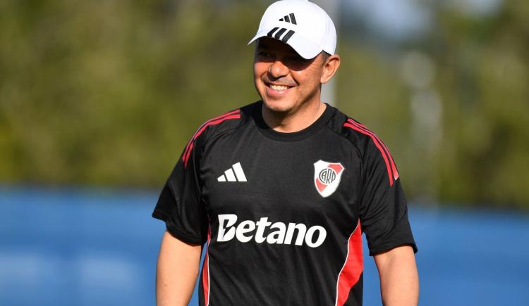 Imagen de Marcelo Gallardo los espera: River sigue negociando por dos jugadores