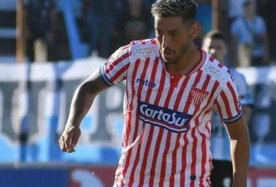 Imagen de Coletazos del escándalo: Los Andes echó al jugador que estuvo en el torneo del Kun Agüero