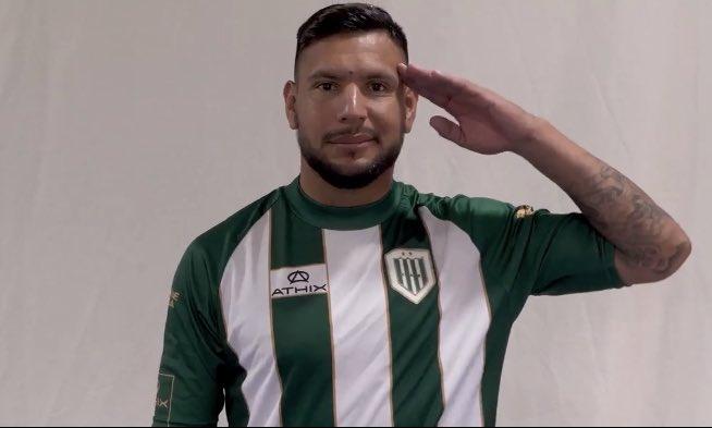 Imagen de Andrés Chávez regresa a Banfield