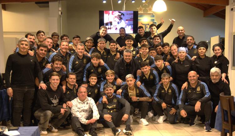 Imagen de A Qatar más gloria: la Selección Argentina Sub 17 puso en marcha su sueño