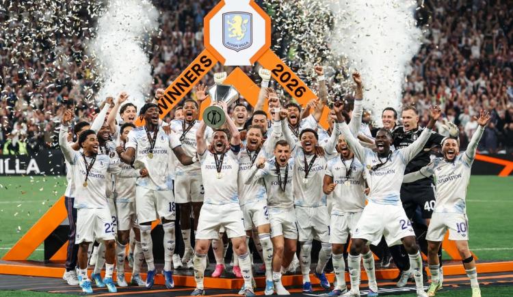 Imagen de CHAMPIONS VILLA: De la mano de Dibu Martínez y Buendía, el club inglés levantó la UEFA Europa League