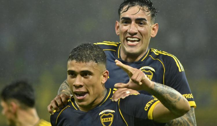 Imagen de Cuánto tiempo llevaba Boca sin anotar tres goles de cabeza en un partido
