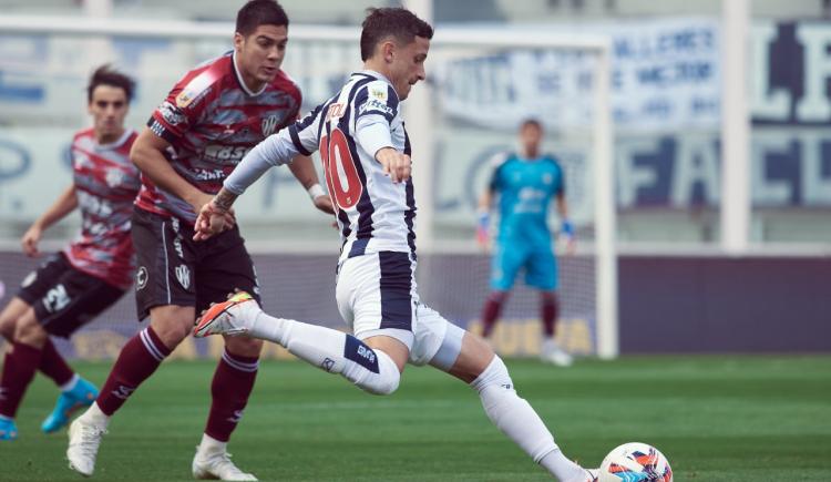 Imagen de Central Córdoba dio el batacazo y derrota a Talleres por 2 a 0 en el Kempes