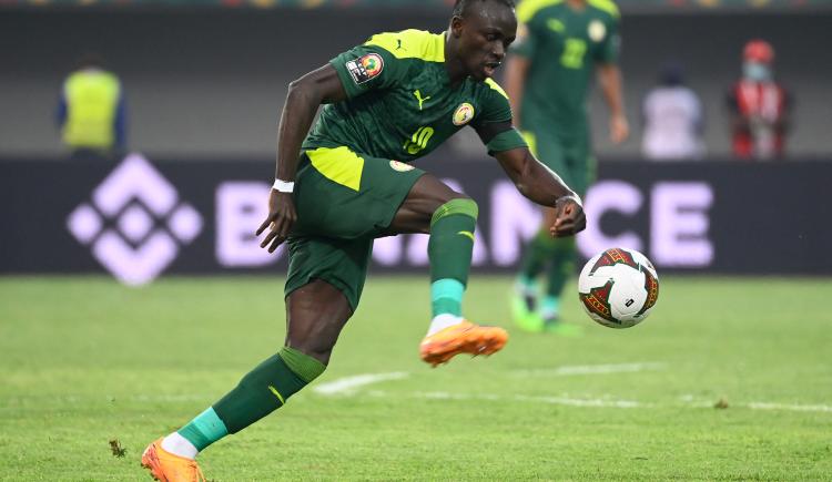 Imagen de FUERTES CRÍTICAS A SENEGAL POR PERMITIR QUE SADIO MANÉ JUEGUE CON CONMOCIÓN CEREBRAL