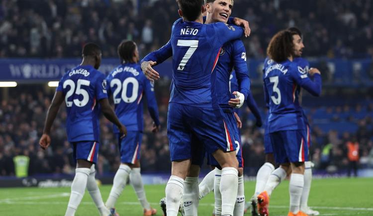 Imagen de El aporte vital de Garnacho en la goleada de Chelsea, nuevo escolta en la Premier League